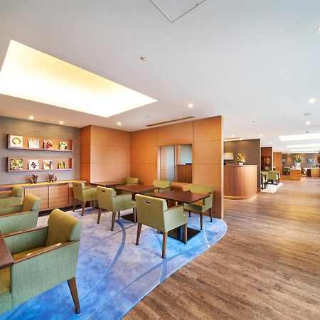 Hilton Okinawa Chatan Resort Exterior photo