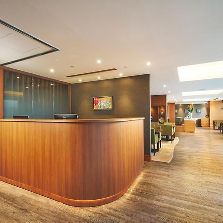 Hilton Okinawa Chatan Resort Exterior photo